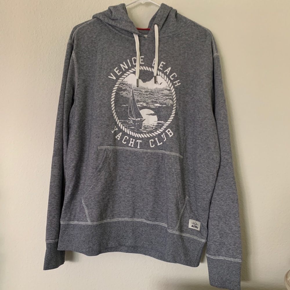 ALTRU HOODIE